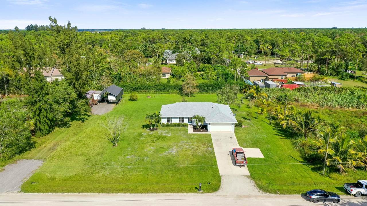 17887 60th Lane - Photo 1