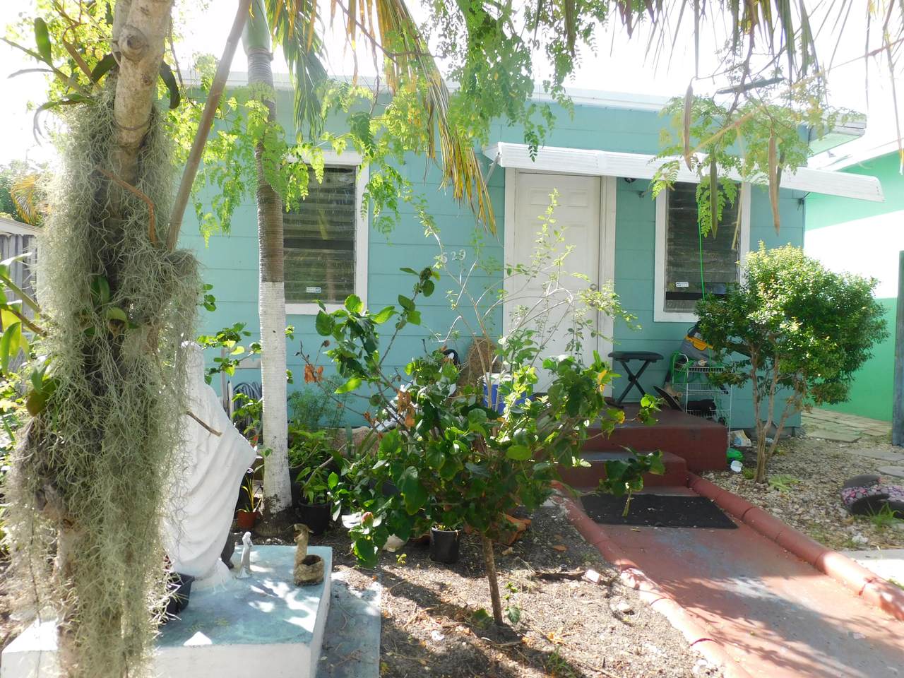 629 F Street - Photo 1