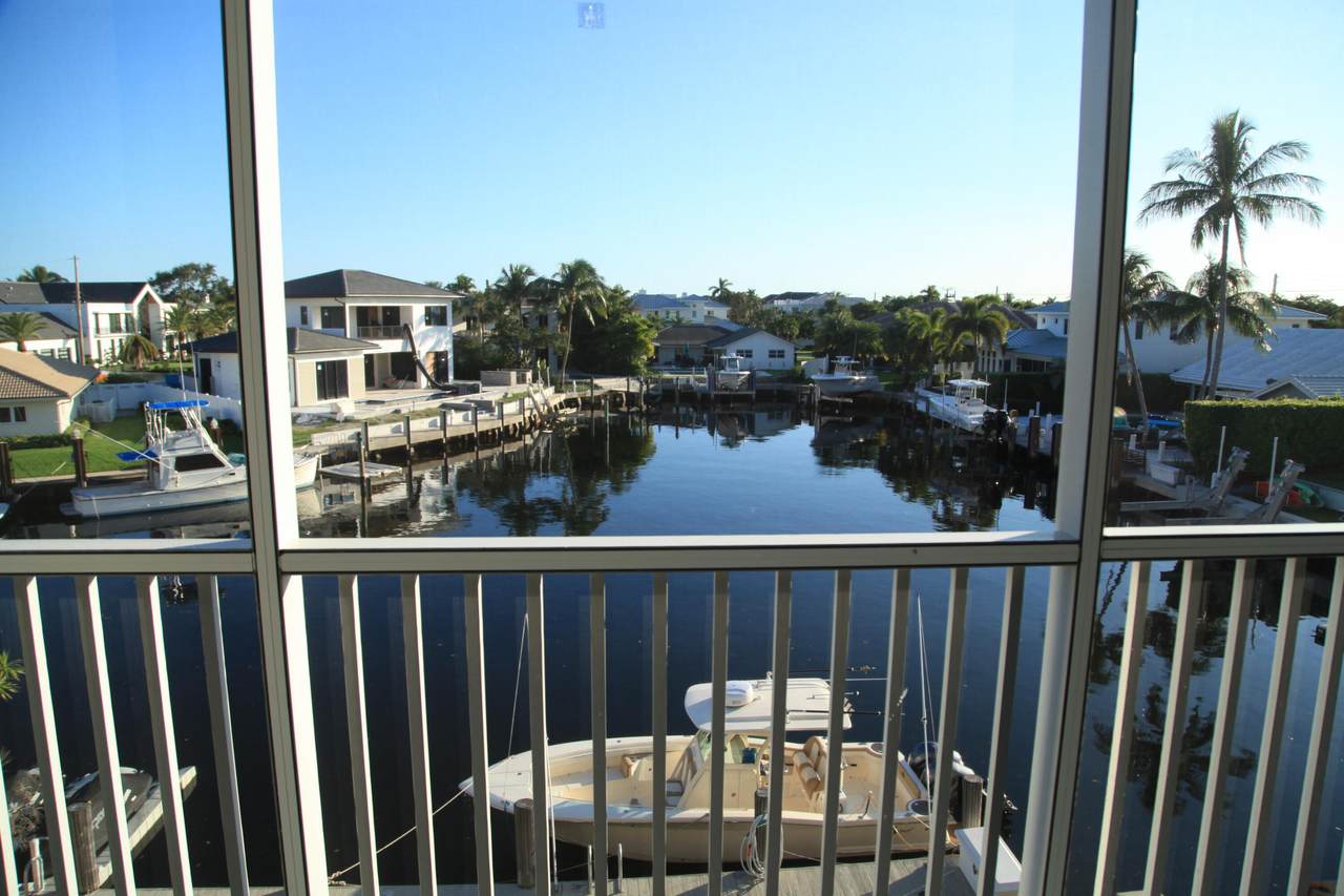 698 Spanish River Boulevard - Photo 1
