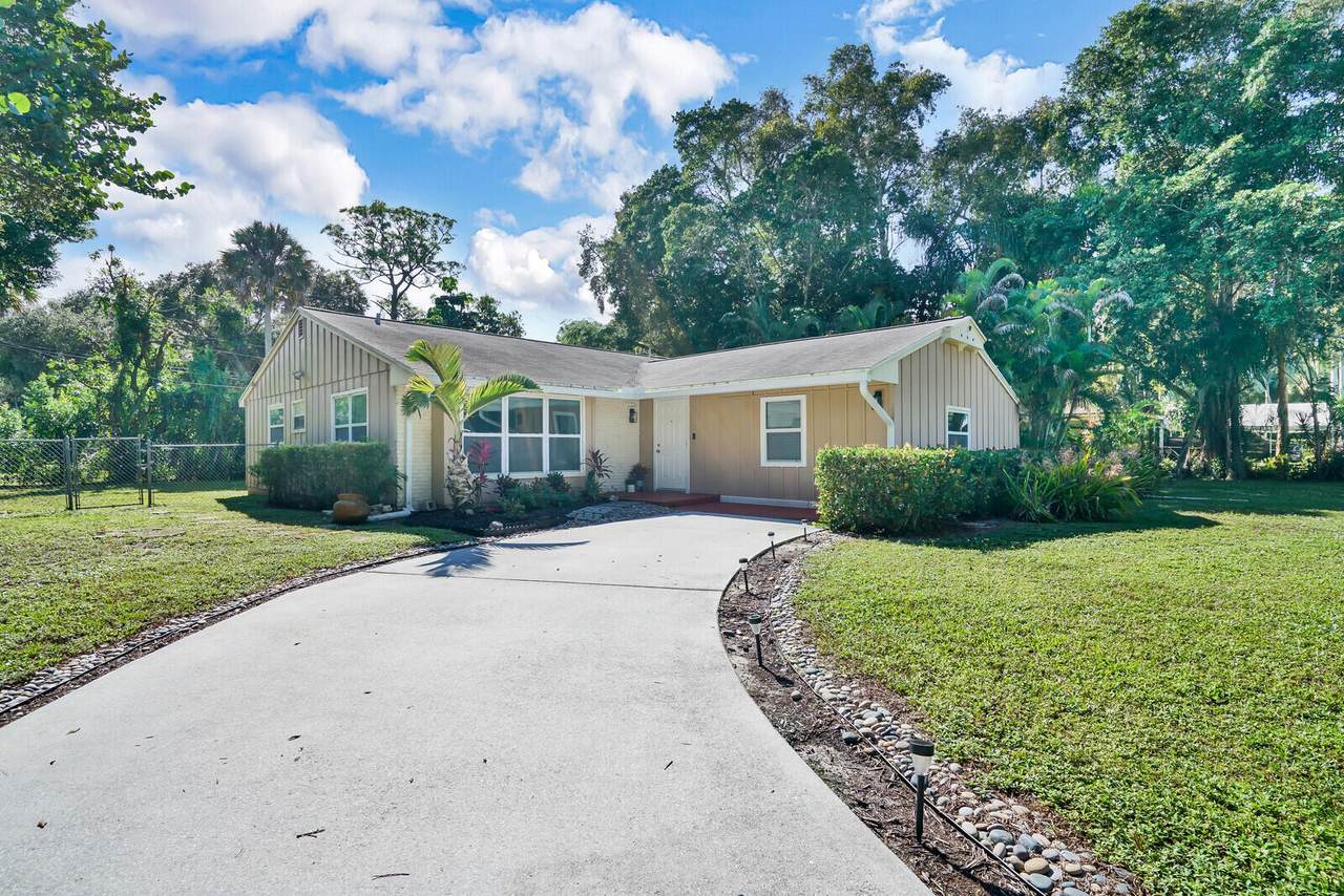 4576 Woodmere Lane - Photo 1