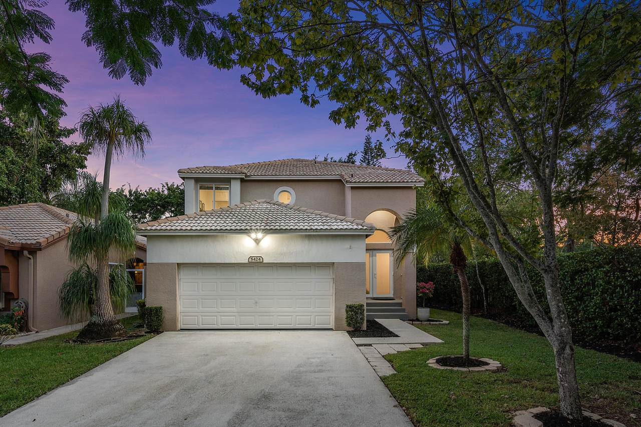 5424 Eagle Cay Way - Photo 1