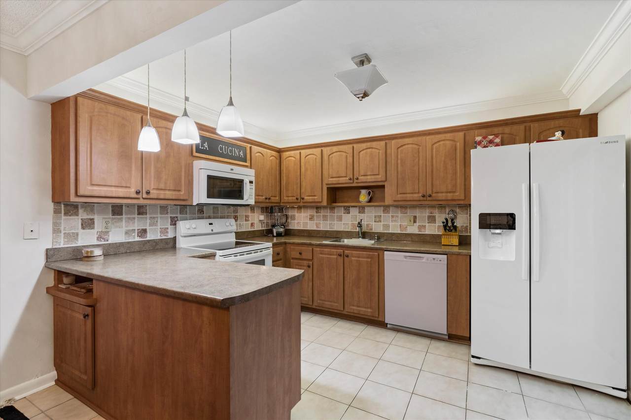 763 30th Avenue - Photo 1
