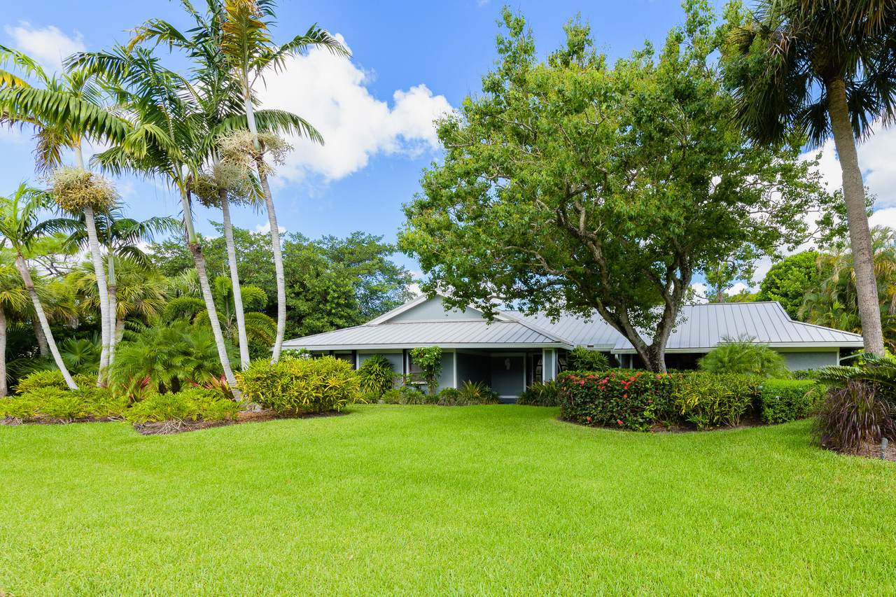 6464 Spy Glass Lane - Photo 1