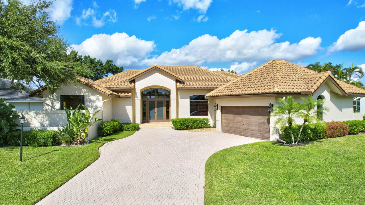 10675 Stonebridge Boulevard - Photo 1