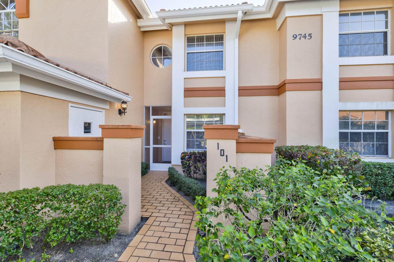 9745 Seacrest Circle - Photo 1