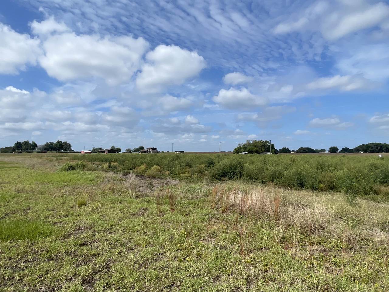 3205 Kingsway Road - Photo 1