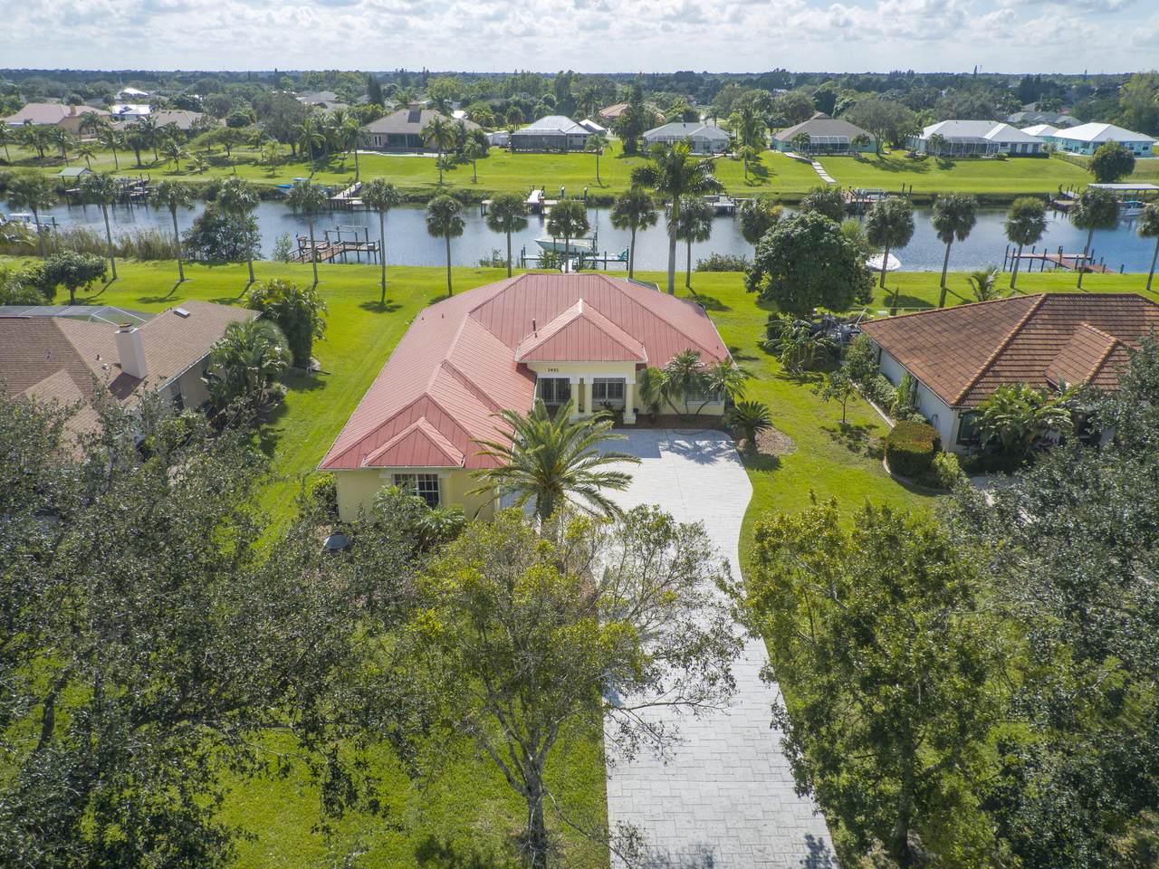 2652 River Shore Drive - Photo 1