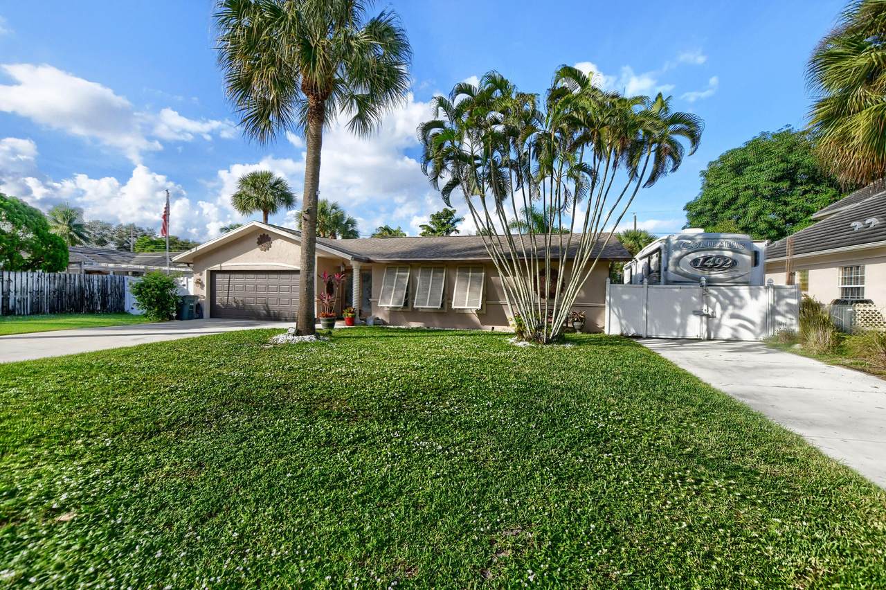 1061 18th Street - Photo 1