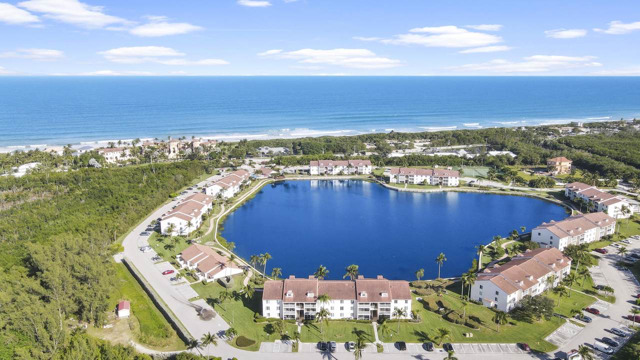4484 Ocean Boulevard - Photo 1
