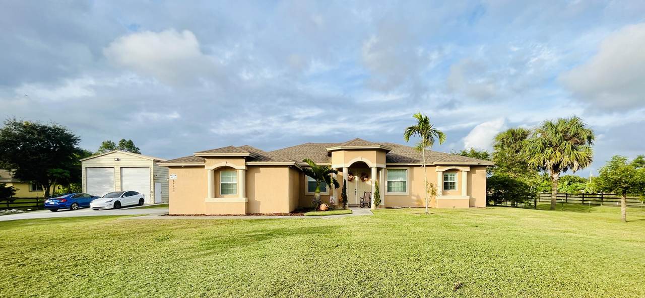 17793 Prado Boulevard - Photo 1