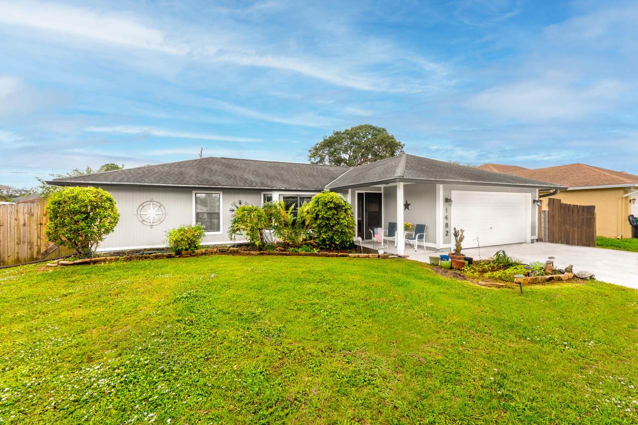 1482 Dow Lane - Photo 1