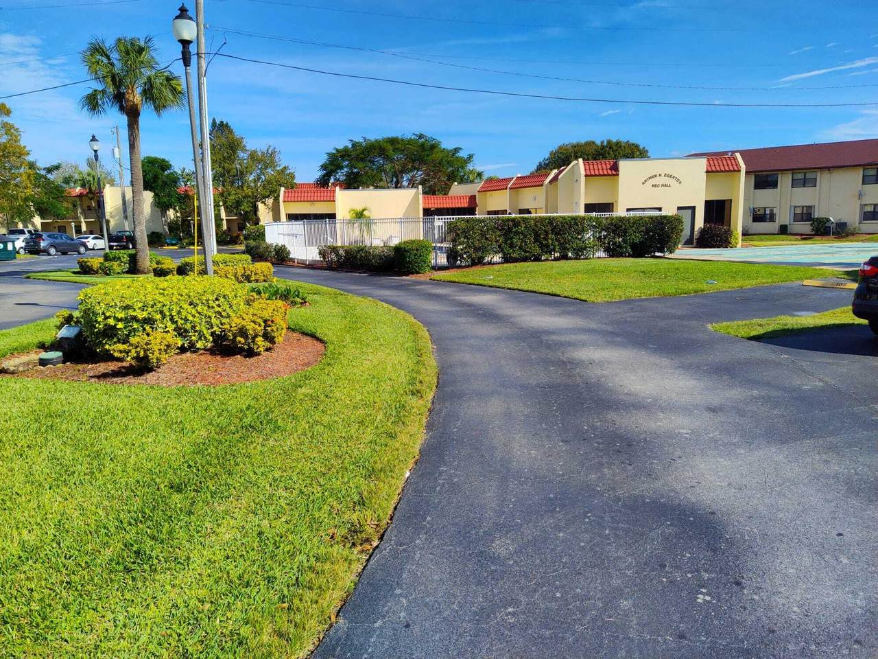 2050 Oleander Boulevard - Photo 1