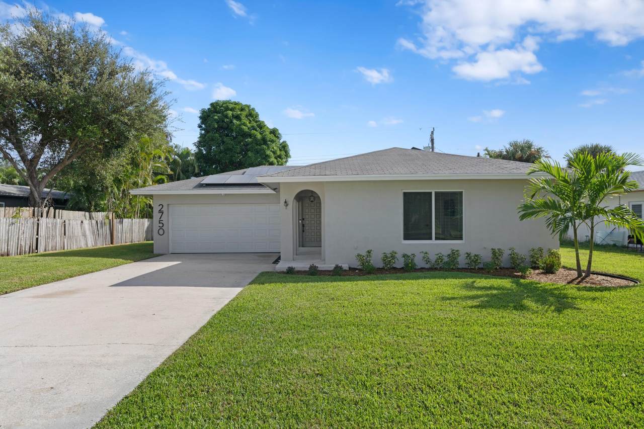 2750 25th Terrace - Photo 1