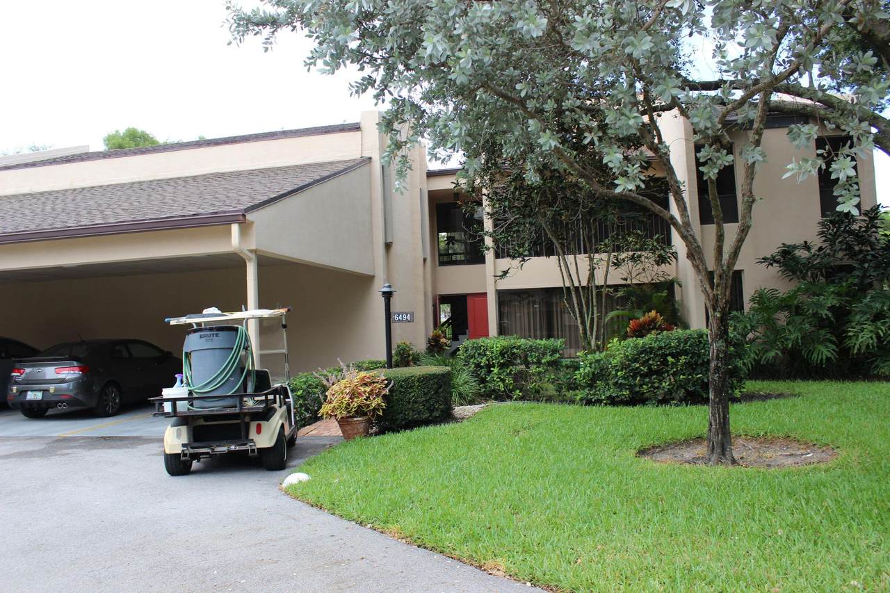 6494 Pumpkin Seed Circle - Photo 1
