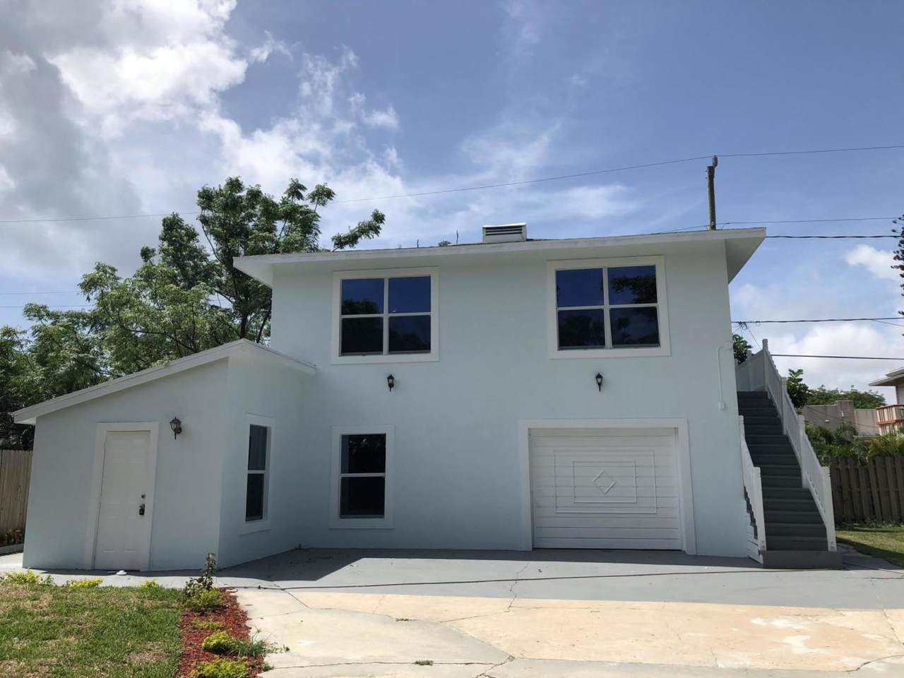 716 Talladega Street - Photo 1