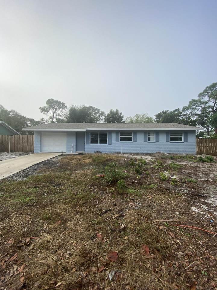 5292 55th Terrace - Photo 1