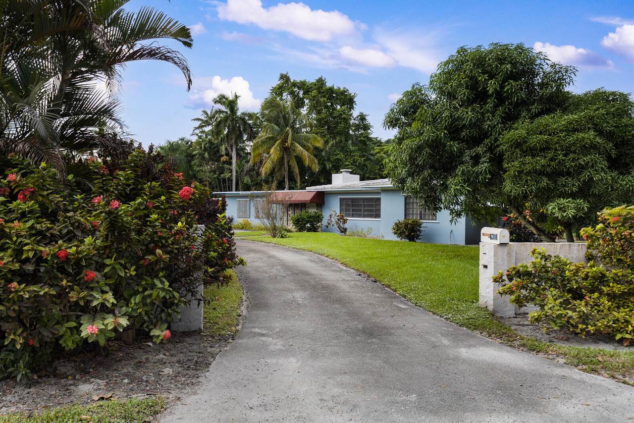 6301 Broward Boulevard - Photo 1