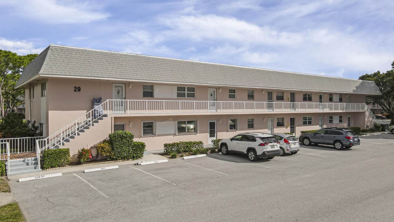 18081 Country Club Drive - Photo 1