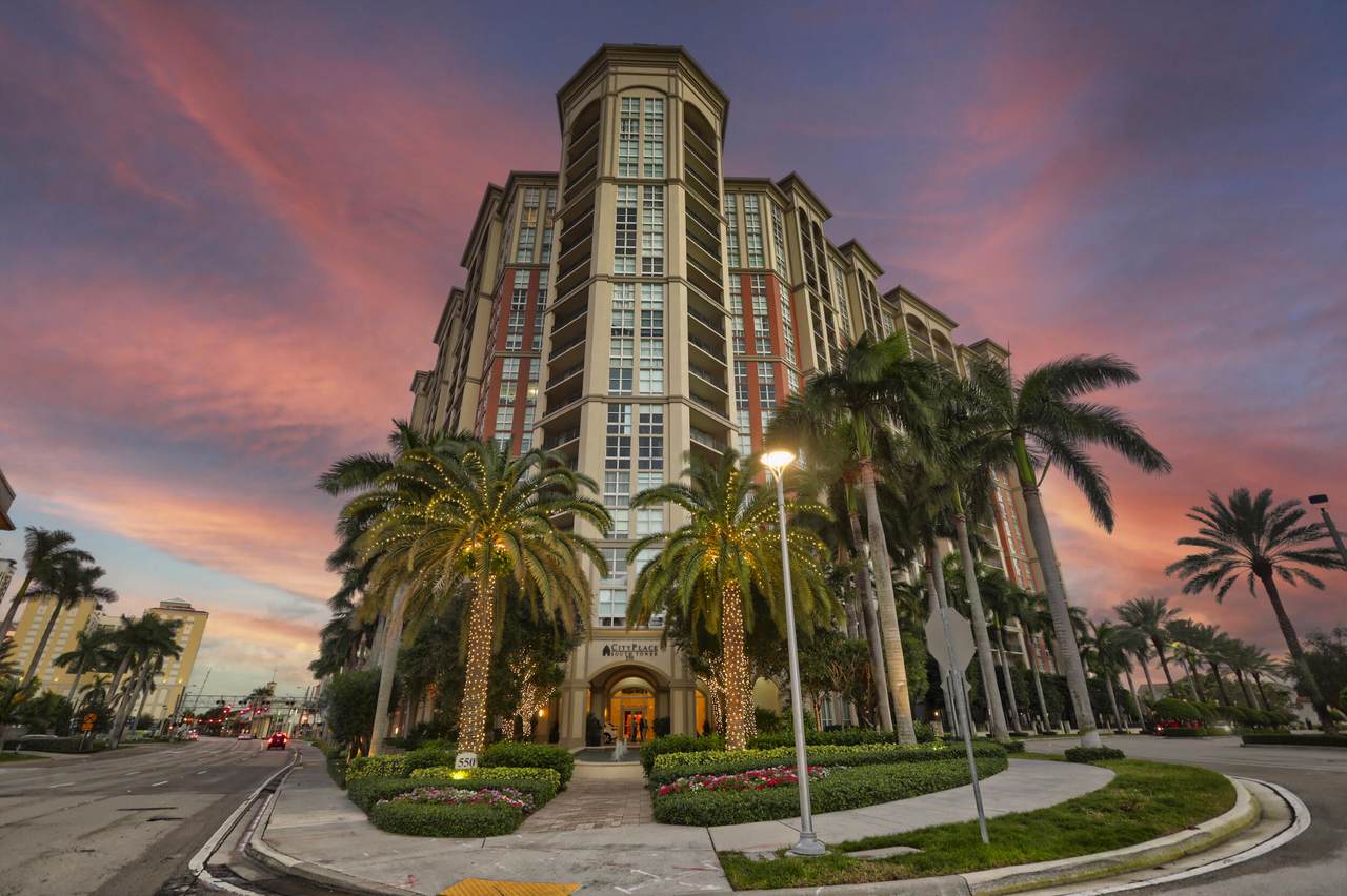 550 Okeechobee Boulevard - Photo 1
