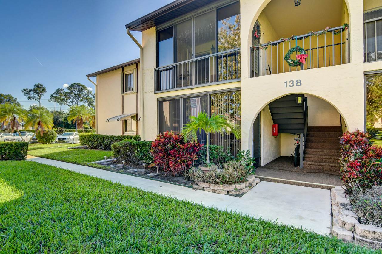 138 Lake Pine Circle - Photo 1
