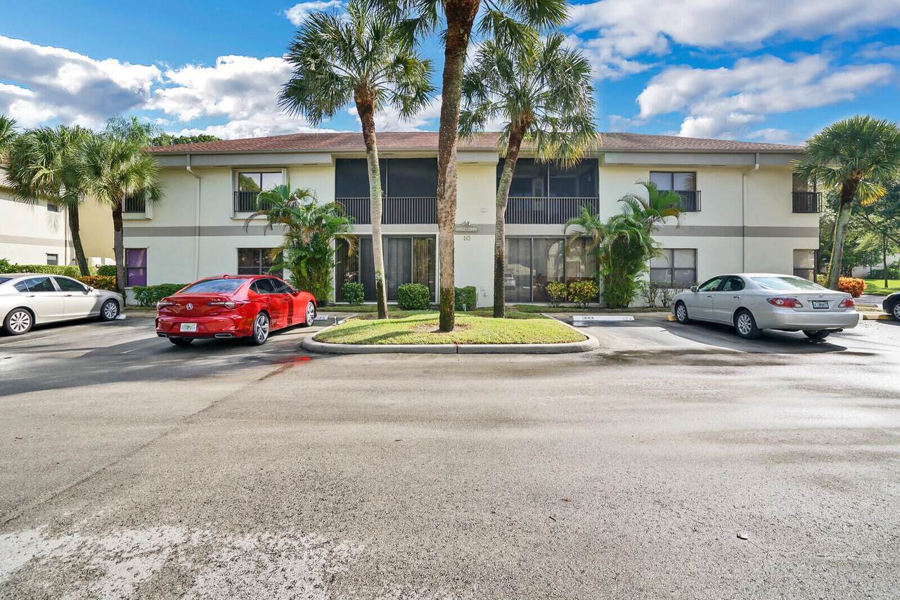 2882 Carambola Circle - Photo 1