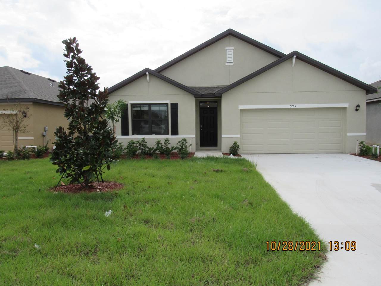 6289 Regent Street - Photo 1