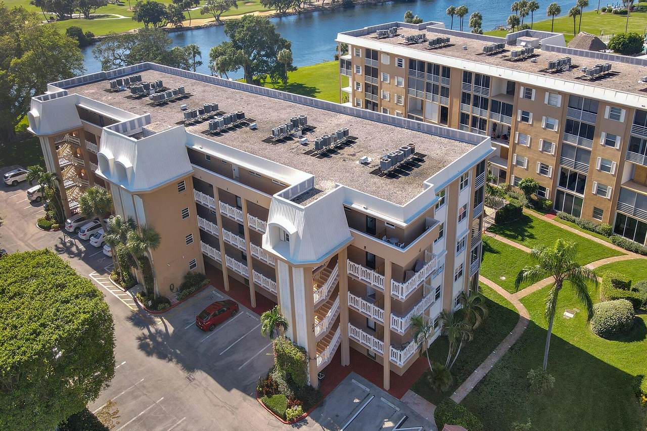 304 Golfview Road - Photo 1