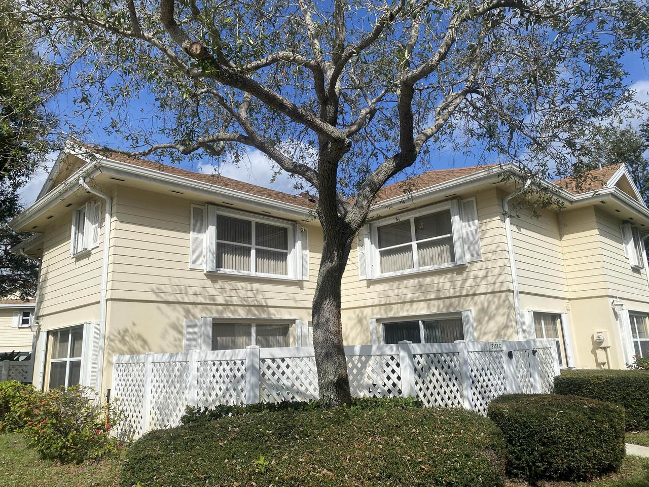 8158 Andover 58C Court - Photo 1