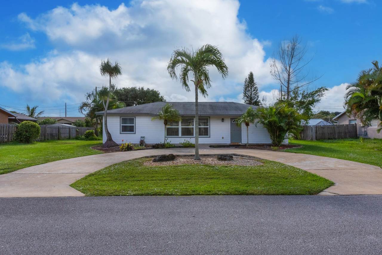 3532 Quentin Avenue - Photo 1