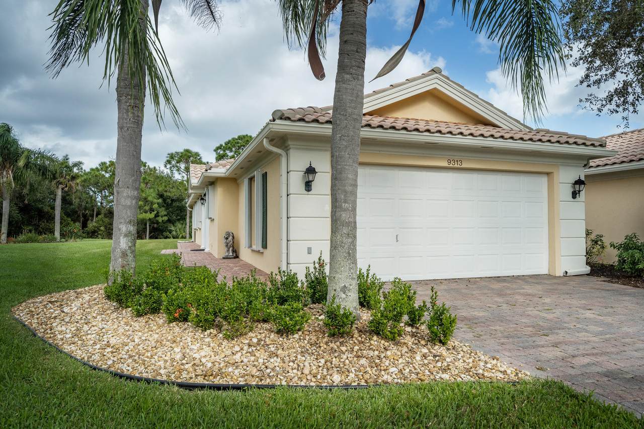 9313 Hawks Nest Court - Photo 1