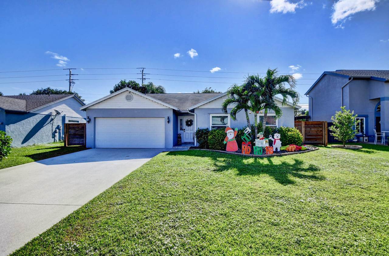9815 Goldenrod Drive - Photo 1