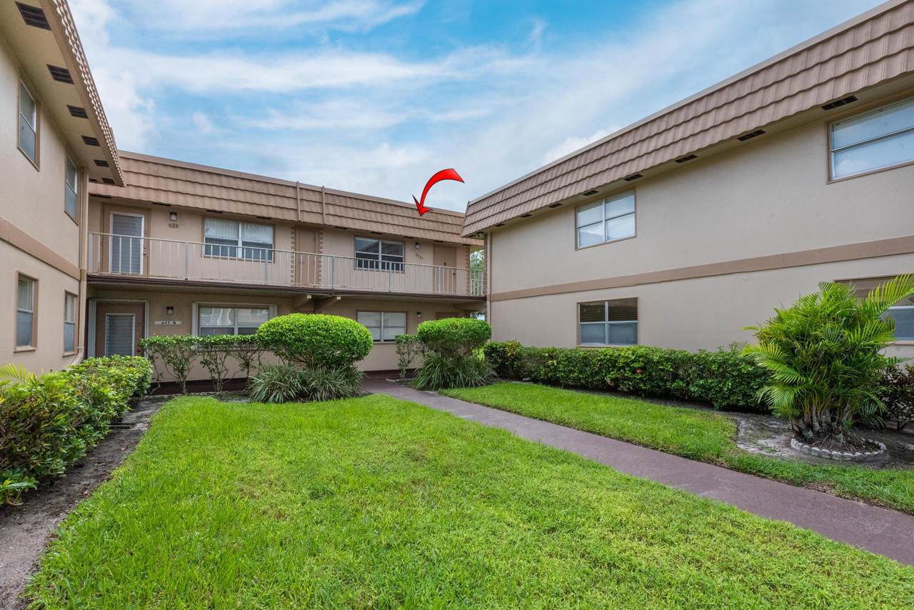 670 Brittany - Photo 1
