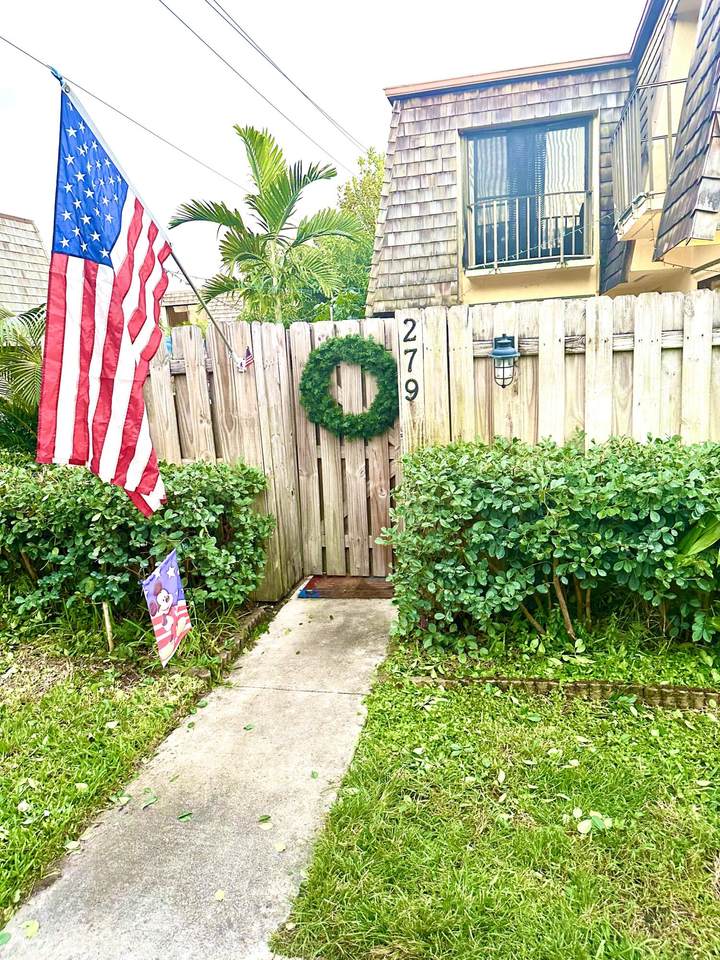 279 Woodland Road - Photo 1