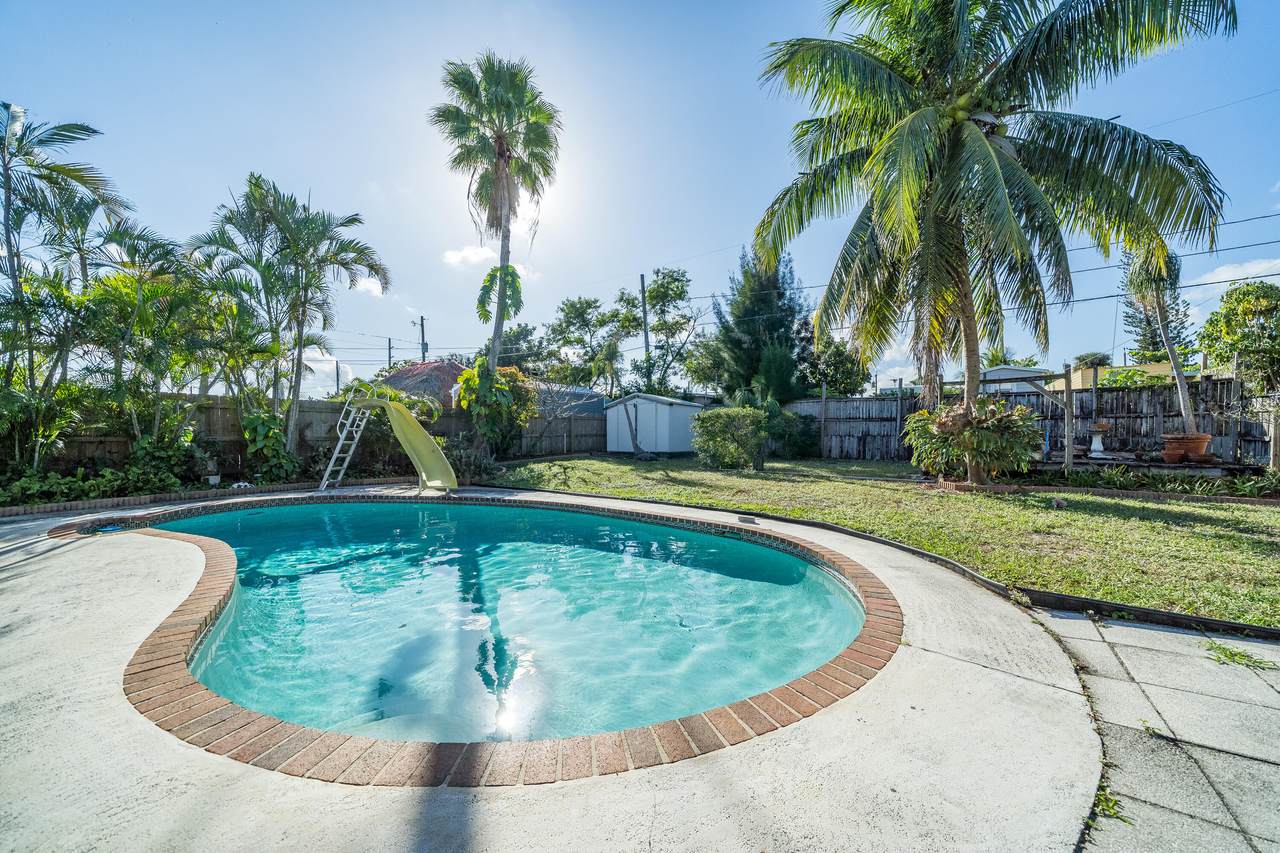 513 Virginia Drive - Photo 1