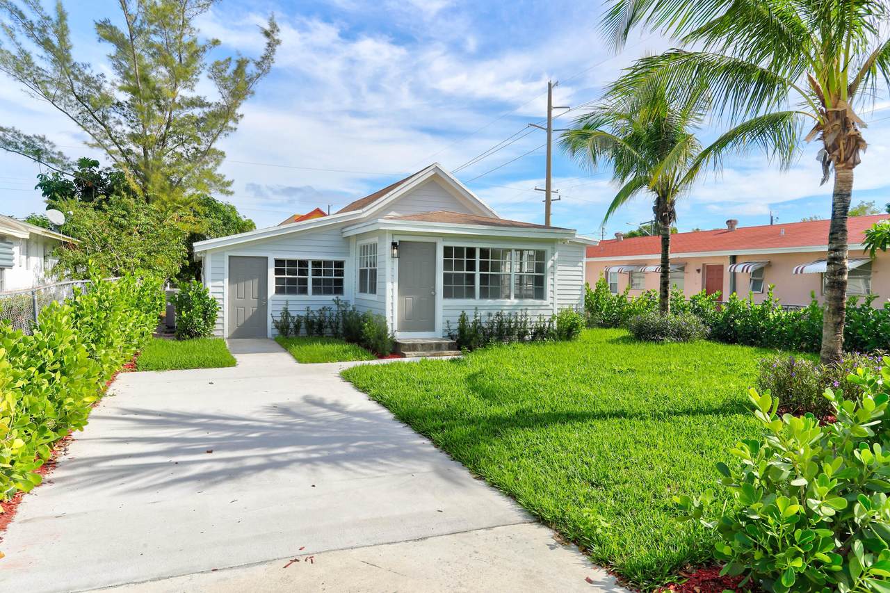43 11th Avenue - Photo 1