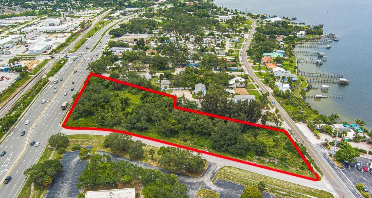 2425 Harbor City Boulevard - Photo 1