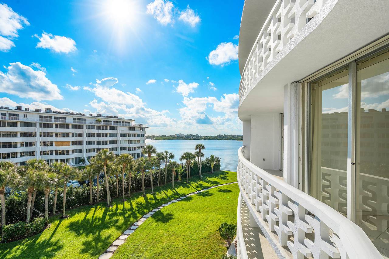 2760 Ocean Boulevard - Photo 1
