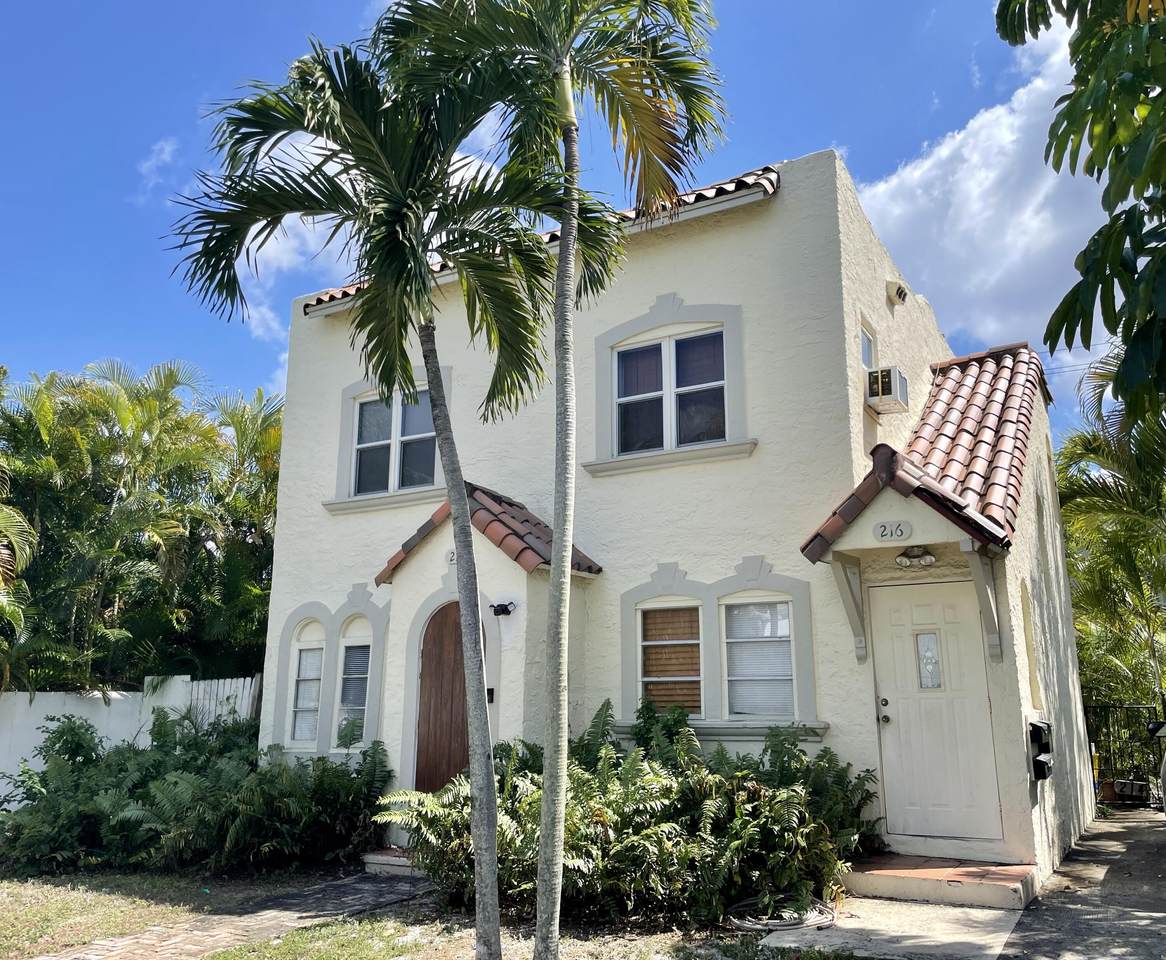 214 Conniston Road - Photo 1