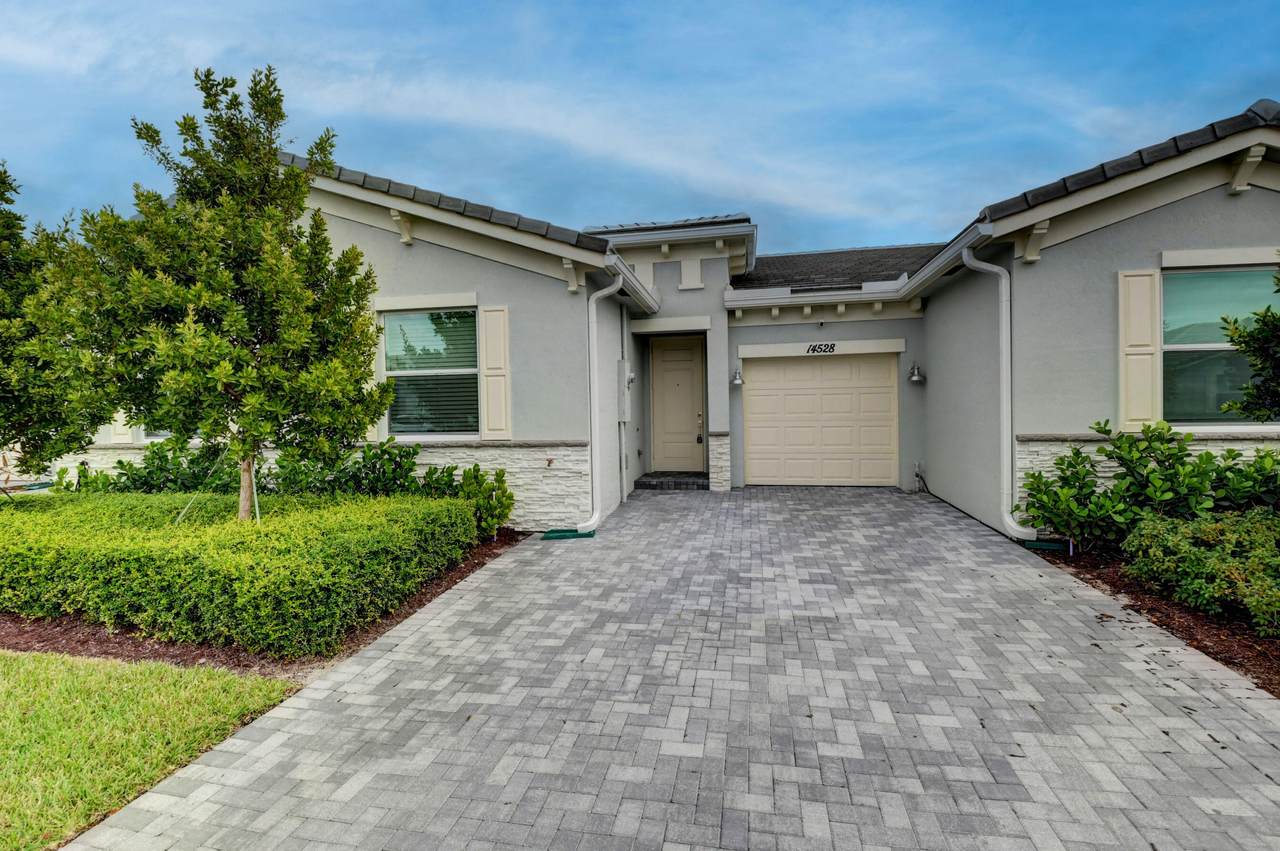 14528 Highland Center Way - Photo 1