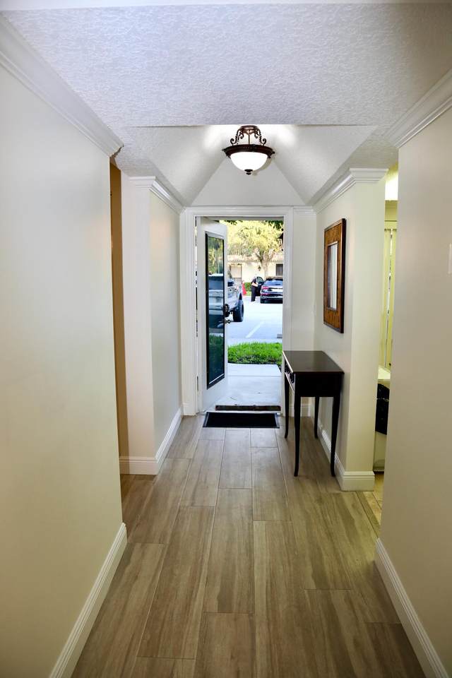 503 Brackenwood Place - Photo 1