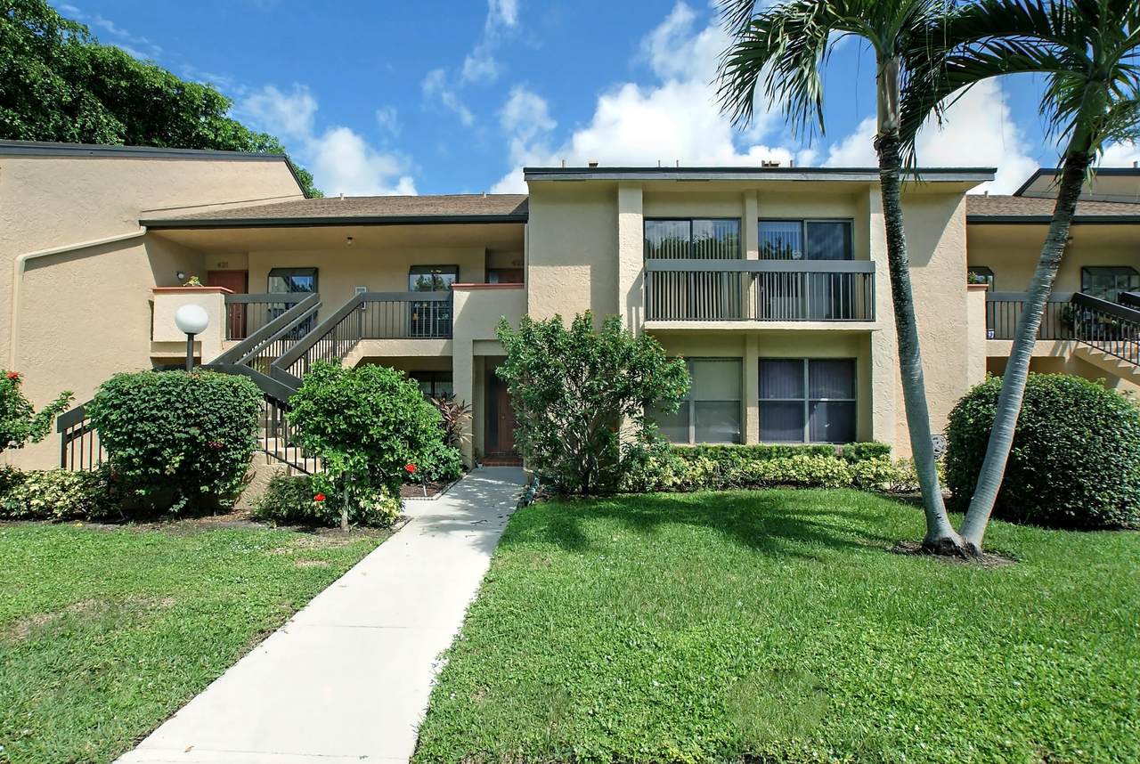 5121 Oak Hill Lane - Photo 1