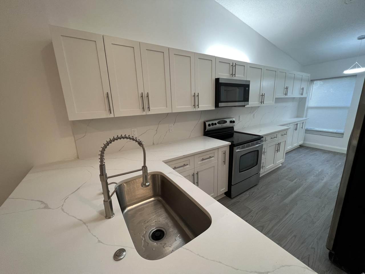 96 Sausalito Circle - Photo 1