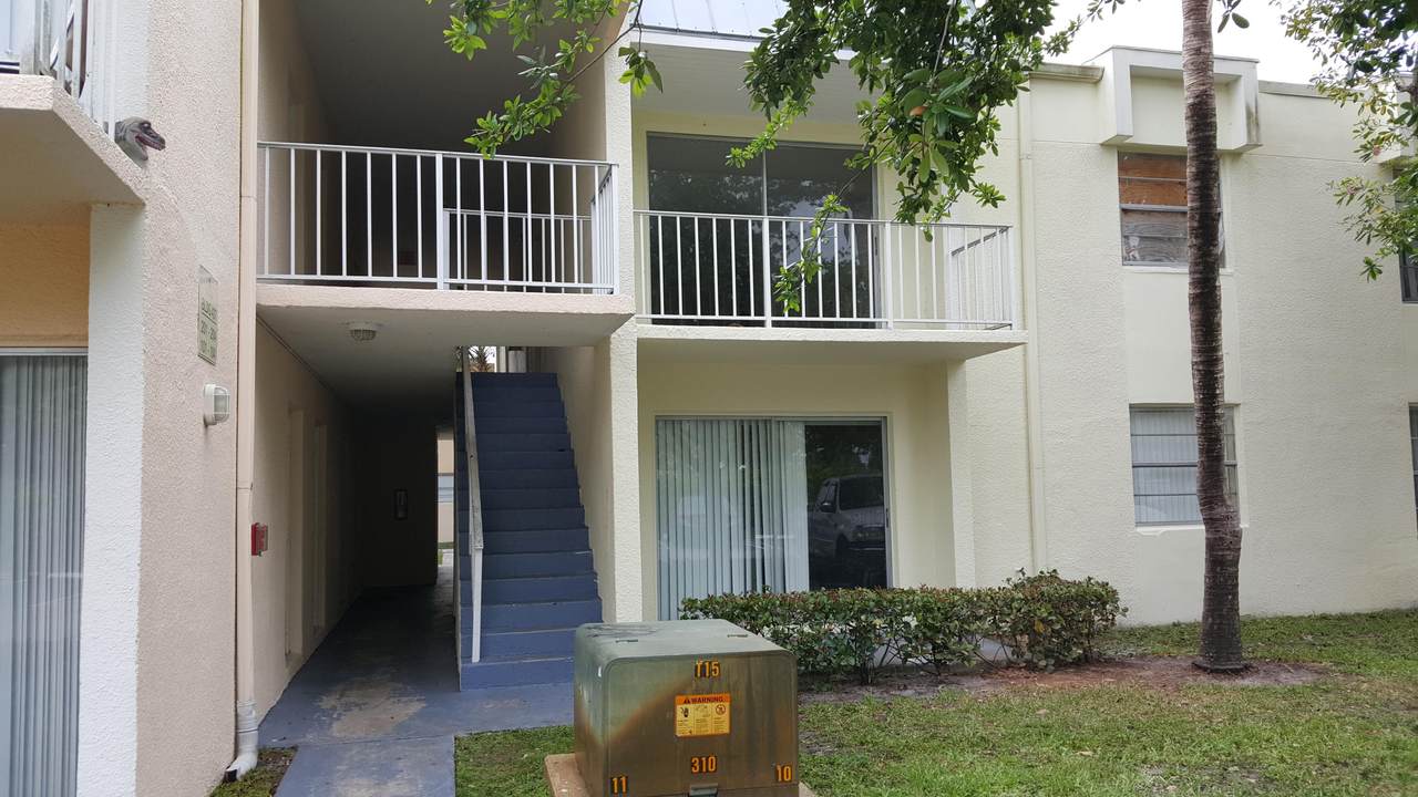 437 Executive Center Drive - Photo 1