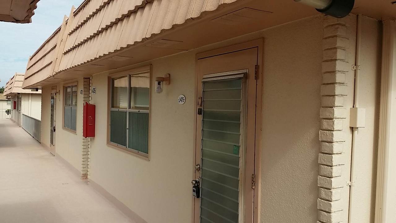 475 Saxony Way - Photo 1