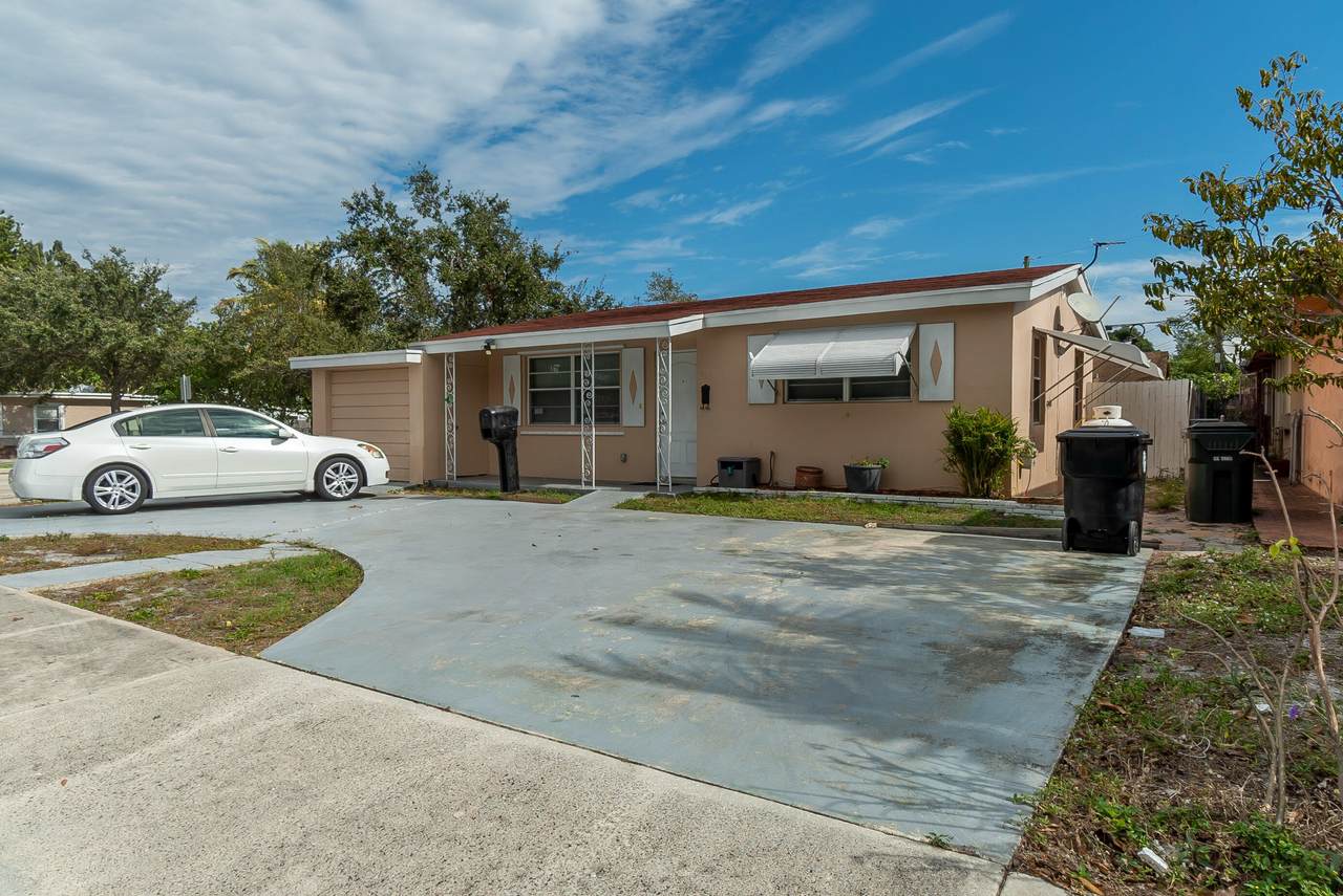 930 C Street - Photo 1
