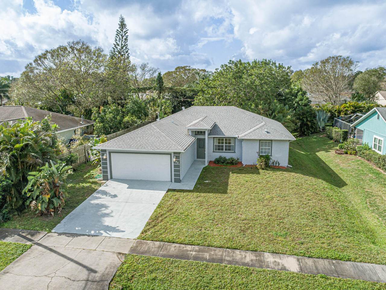 345 21st Avenue - Photo 1