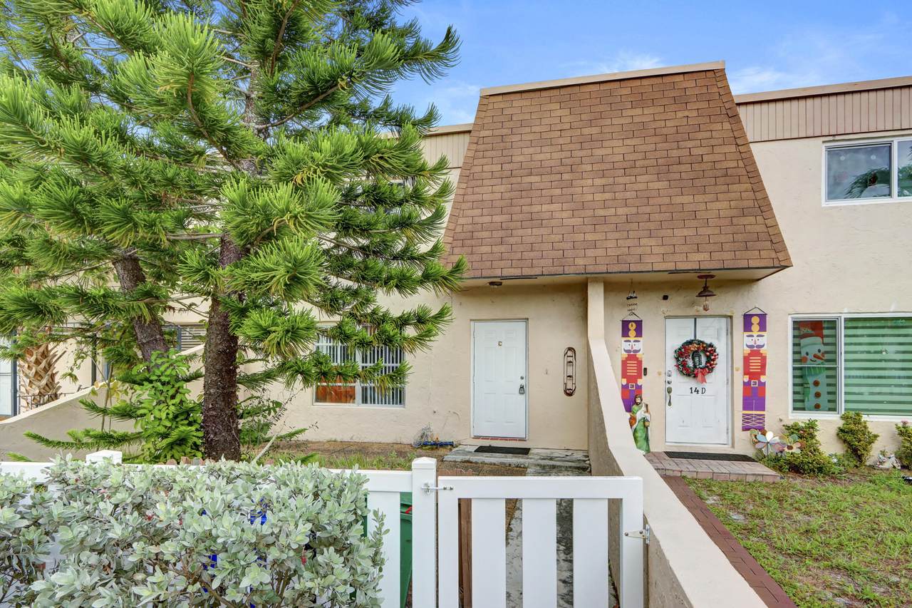 8091 13th Street - Photo 1