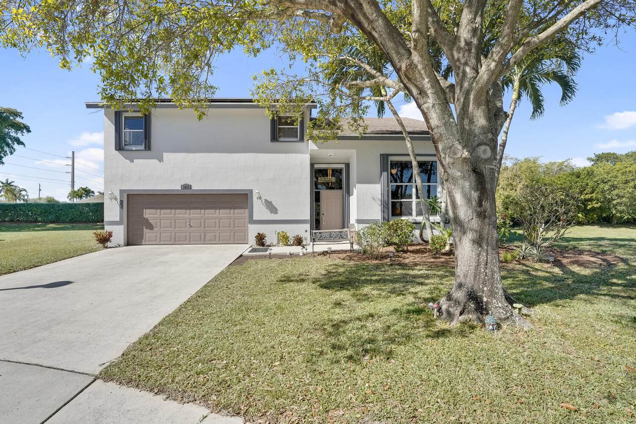 1061 5th Avenue - Photo 1