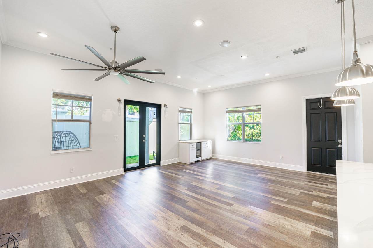 205 Latitude Circle - Photo 1