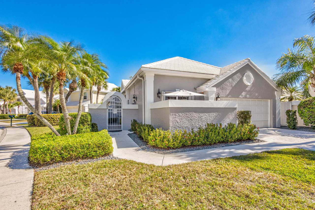 21 Windsor Lane - Photo 1